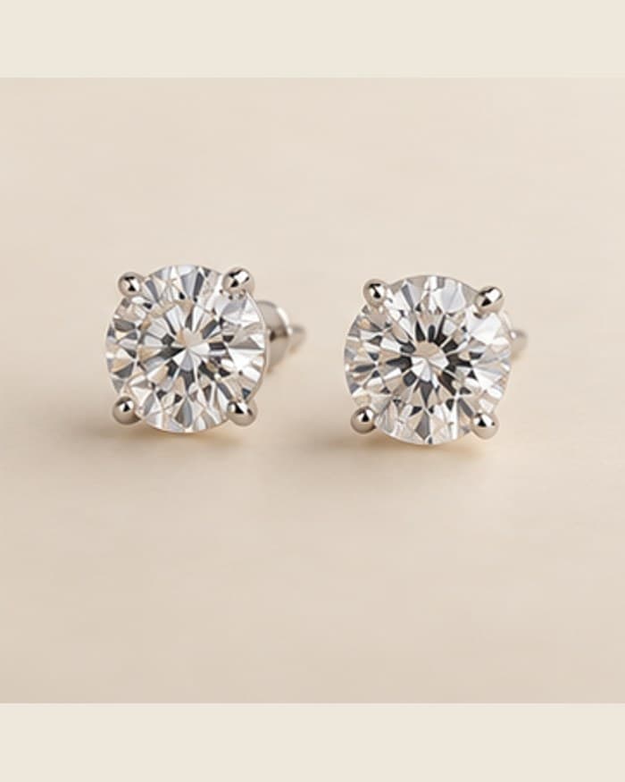 The Aira Diamond Studs, 18K jewellery